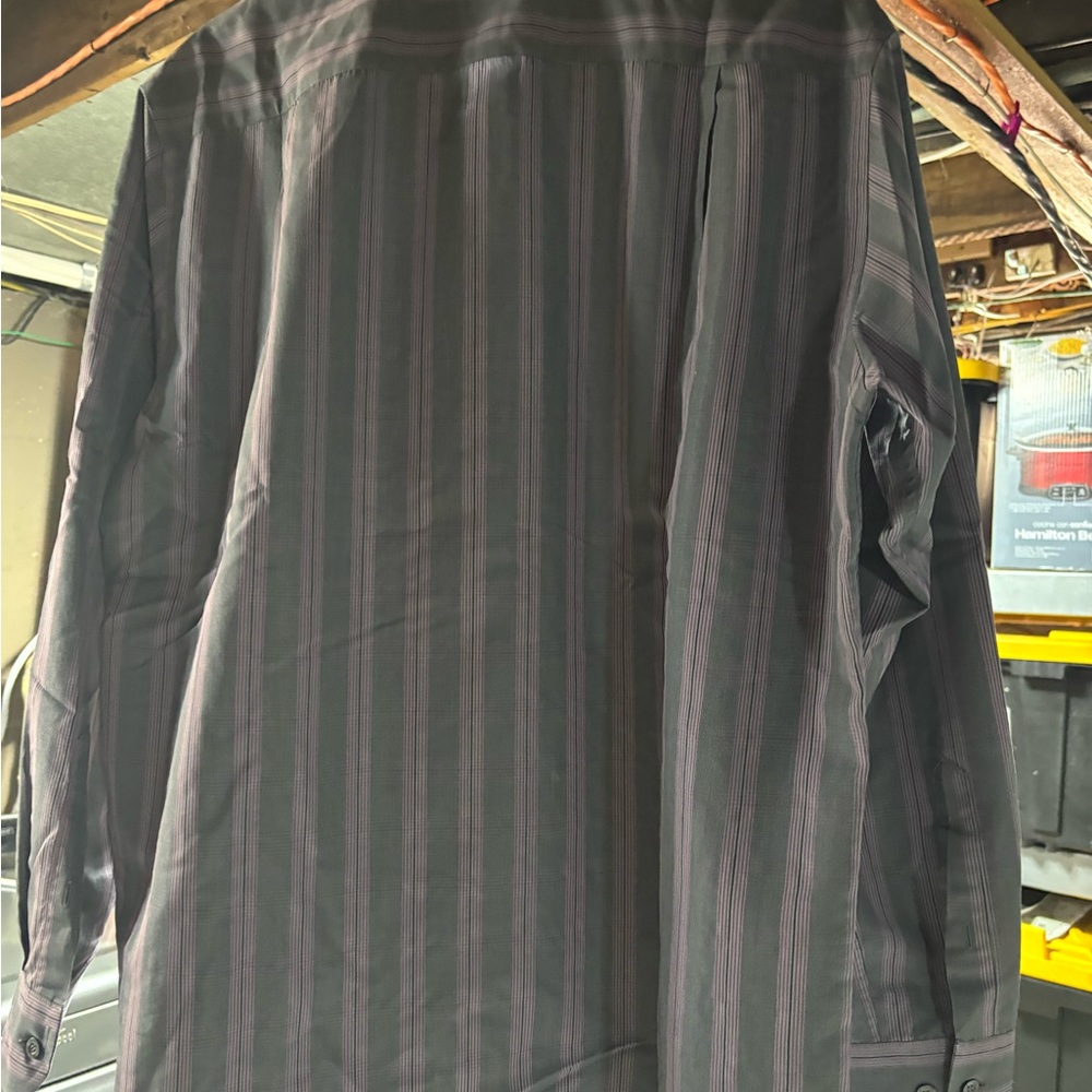 Elegant Men's Pink and Gray Striped Dress Shirt - Picture 2 of 3